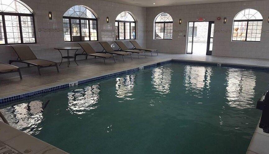 Staybridge By Ihg Hotel Dearborn